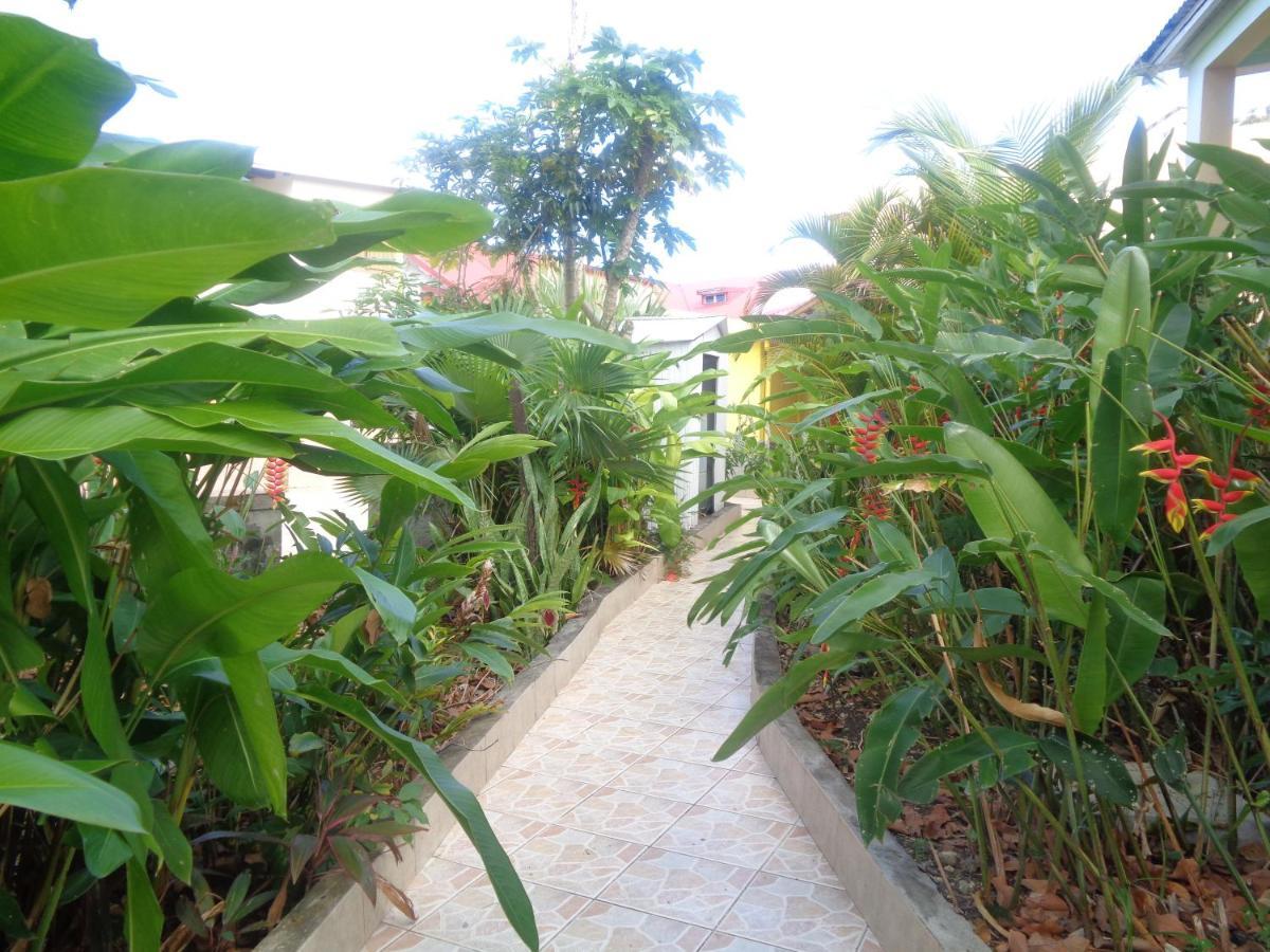Residence Madelia Port-Louis Esterno foto