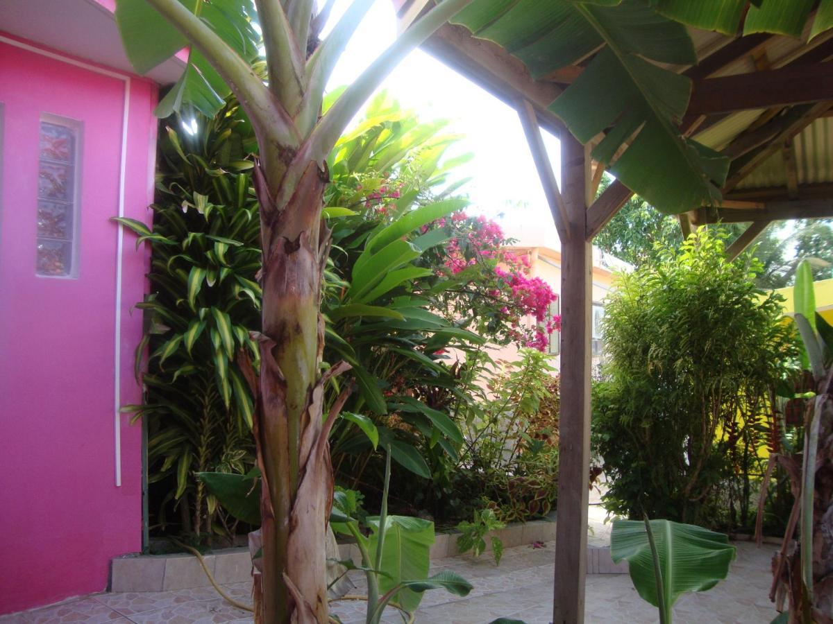 Residence Madelia Port-Louis Esterno foto