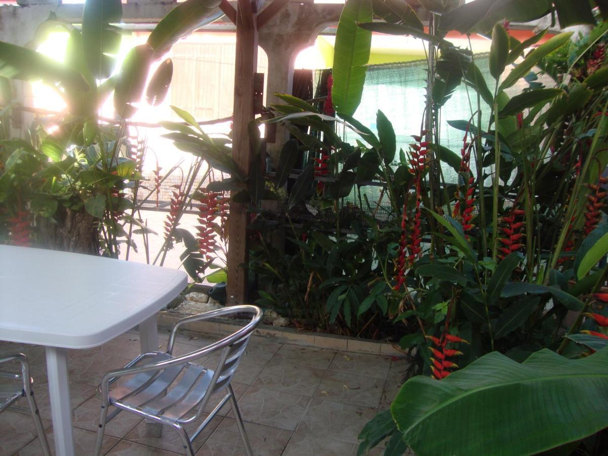 Residence Madelia Port-Louis Esterno foto
