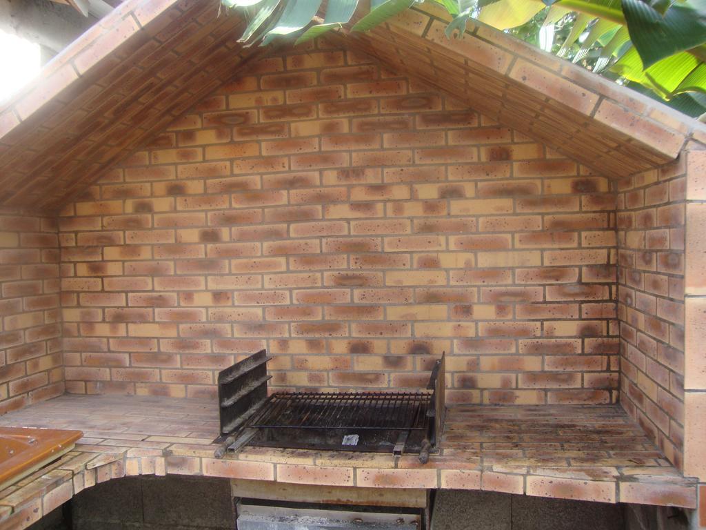 Residence Madelia Port-Louis Esterno foto